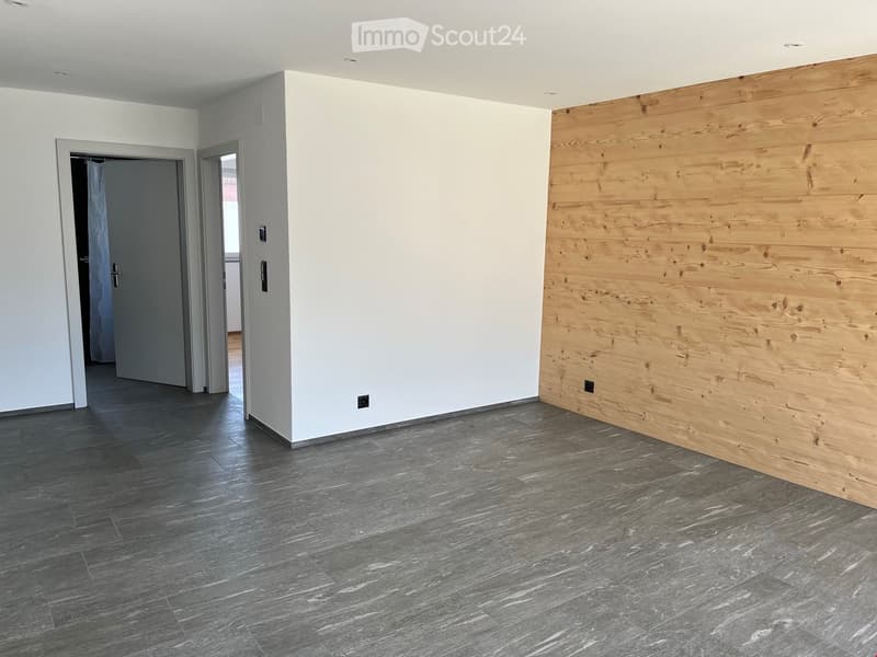 3.5-Zimmer-Wohnung mit grossem Balkon und Gartenanschluss in Thun (4)