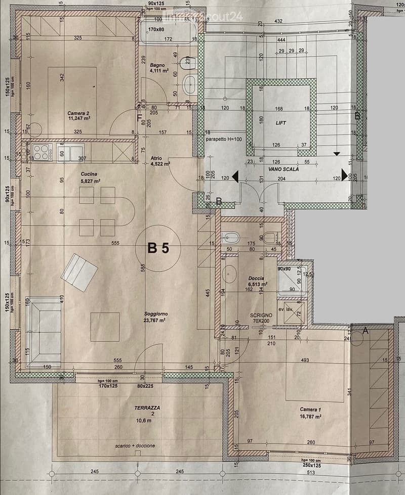 Entrance, living room, kitchen, 2 bedrooms, 2 bathrooms, balcony, terrace