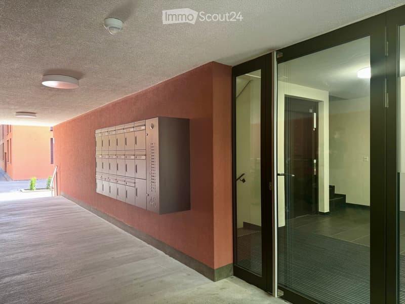 Exklusive 5.5 Zimmer Wohnung wenige Gehminuten vom Bahnhof Düdingen und Dorfzentrum (24)