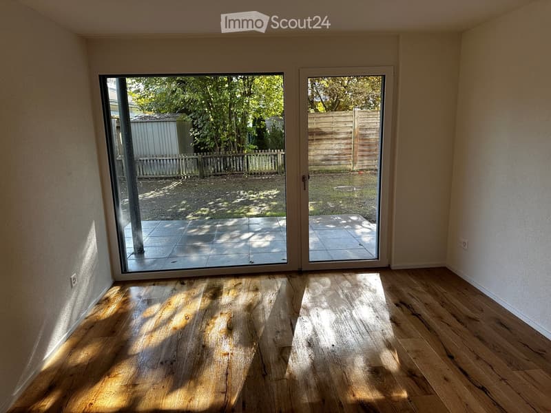 NEUBAU, 3.5 WG IM EIGENTUMSSTANDARD & 250m2 UMSCHWUNG/GARTENFLÄCHE (6)