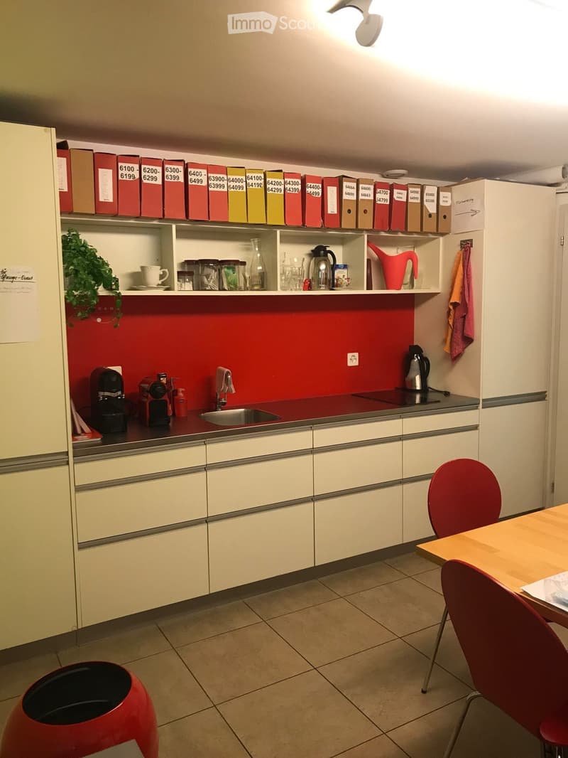 {"type": "Kitchen", "objects": ["sink", "faucet", "coffee maker", "cup", "cupboard", "table", "chair", "fridge", "cupboard", "cupboard", "cupboard", "cupboard", "cupboard", "cupboard", "cupboard", "cupboard", "cupboard", "cupboard", "cupboard", "cupboard"