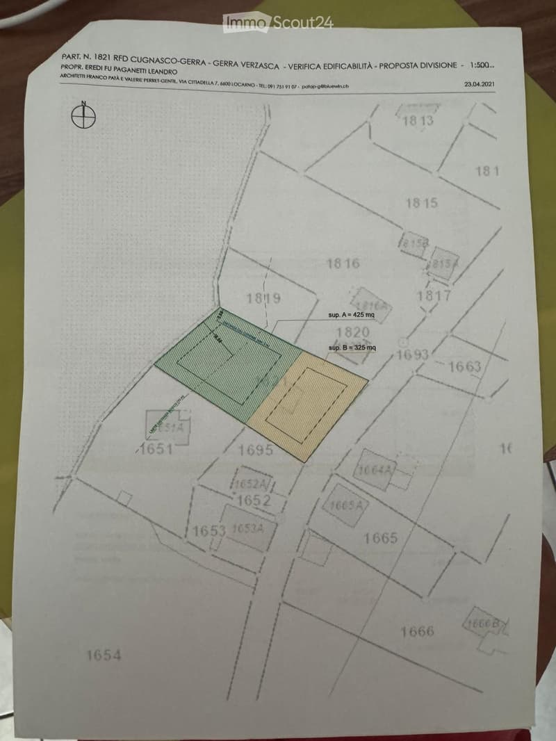 Floor plan showing property divisions and plot numbers, with highlighted areas labeled sup. A = 425 mq and sup. B = 325 mq.