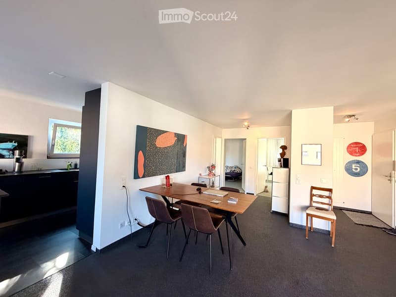 {"type": "Furnished Room", "objects": ["table", "chair", "laptop", "fridge", "cupboard", "sink", "faucet", "faucet", "faucet", "faucet", "faucet", "faucet", "faucet", "faucet", "faucet", "faucet", "faucet", "faucet", "faucet", "faucet", "faucet", "faucet"