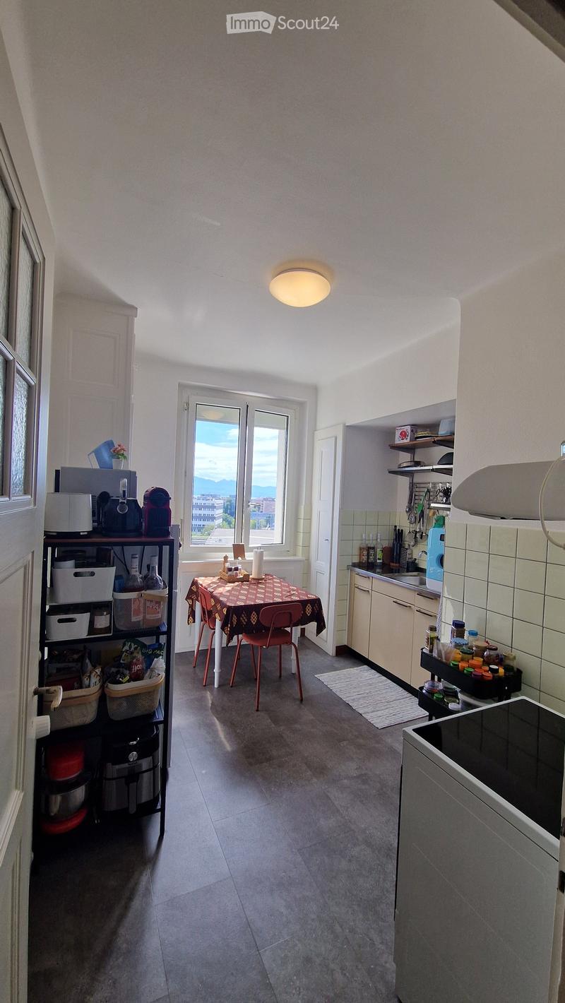 {"type": "Kitchen", "objects": ["table", "chair", "cupboard", "sink", "fridge", "oven", "microwave", "cupboard", "bottle", "cup", "faucet", "stool", "cupboard", "bottle", "bottle", "bottle", "bottle", "bottle", "bottle", "bottle", "bottle", "bottle", "bot