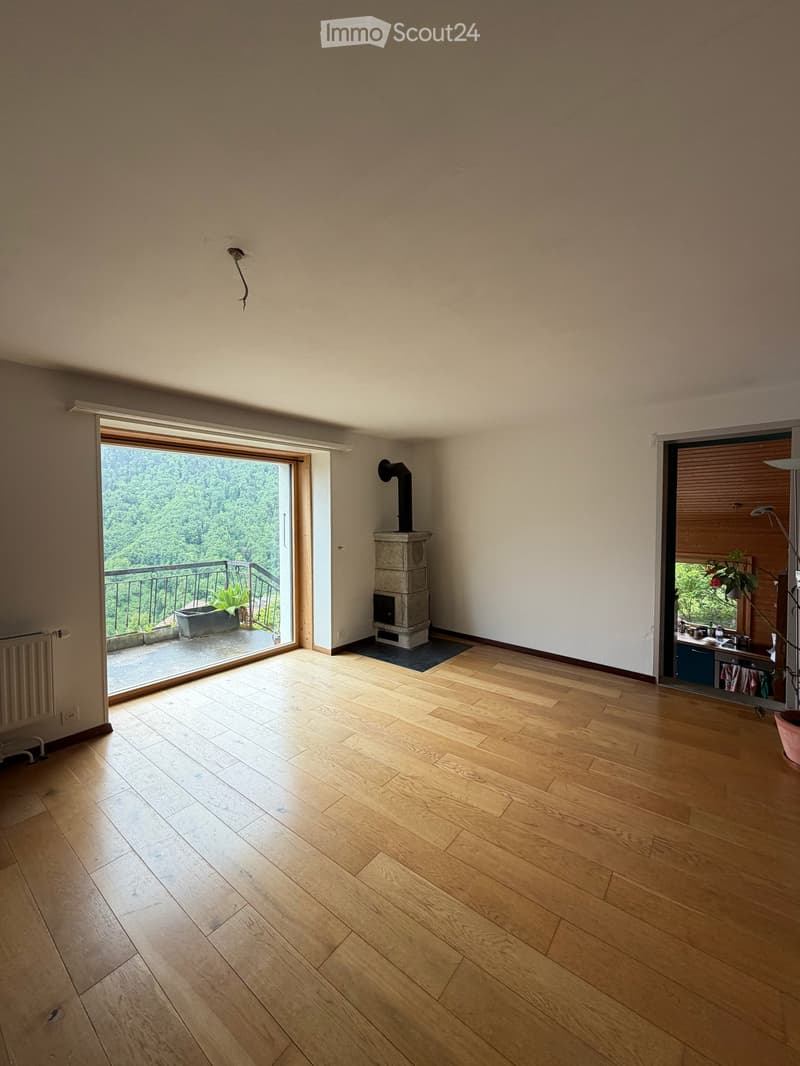 Charmante maison individuelle à louer à Miex, Valais (3)