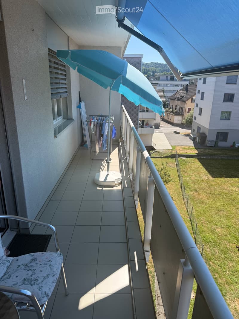 Helle 4-Zimmer-Wohnung in Baar (ZG) (2)