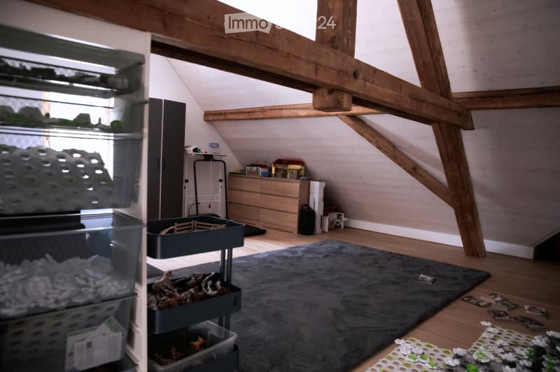 {"type": "Furnished Room", "objects": ["storage unit", "toy train set", "toy horse", "toy car", "toy house", "toy train", "toy car", "toy horse", "toy car", "toy house", "toy train", "toy car", "toy horse", "toy car", "toy house", "toy train", "toy car",