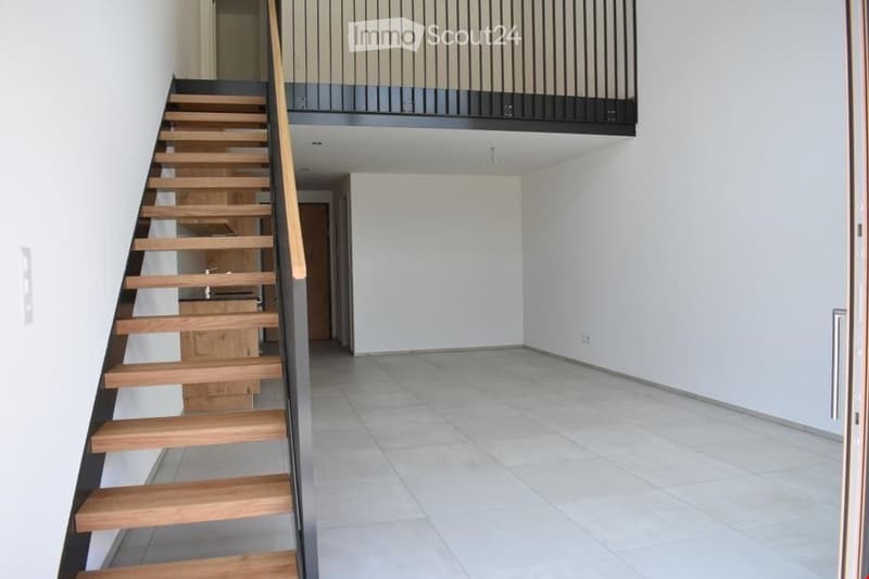 Wunderschöne, top moderne 2,5-Zimmer Wohnung mit Galerie (7)