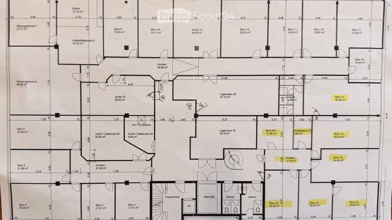 Floor plan of a multi-room residential space, including living room, kitchen, bedrooms, bathrooms, and hallway.