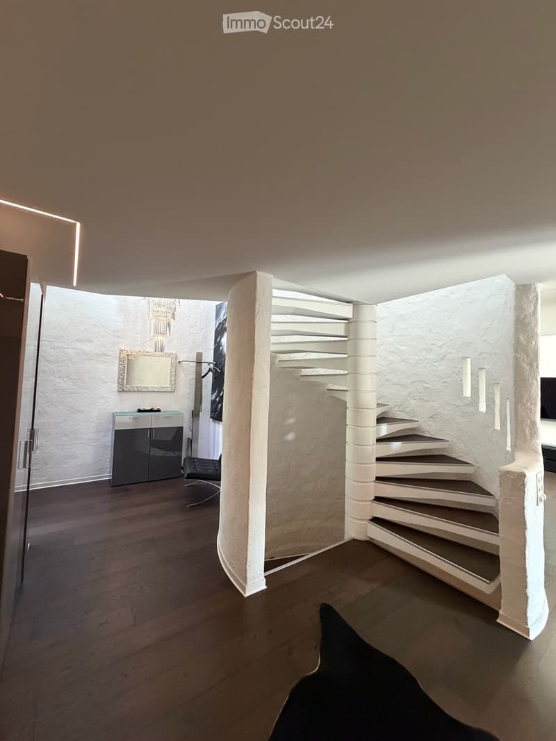 Modern saniertes Einfamilienhaus mit mediterranem Flair – ruhige Lage am Waldrand (3)