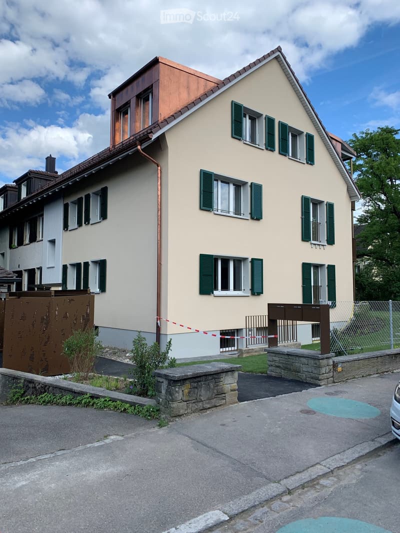 3,5 Zimmerwohnung mit Charme (1)
