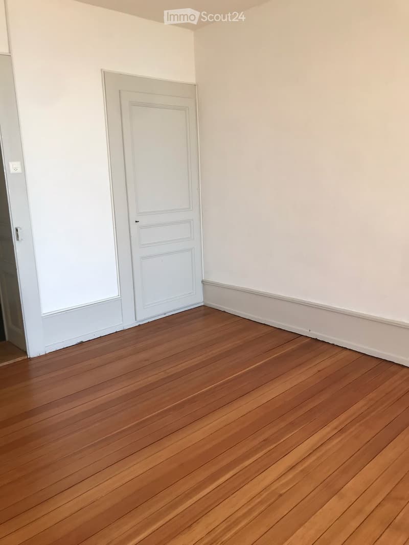 Appartement avec balcon et vue sur le lac - Neuchâtel 1850.- par mois (11)