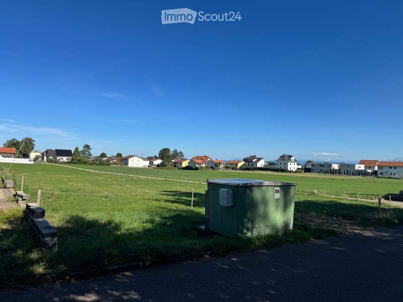 Sonnige Baulandparzelle mit unverbaubarer Lage in Lommiswil – 592 m² sofort verfügbar (3)