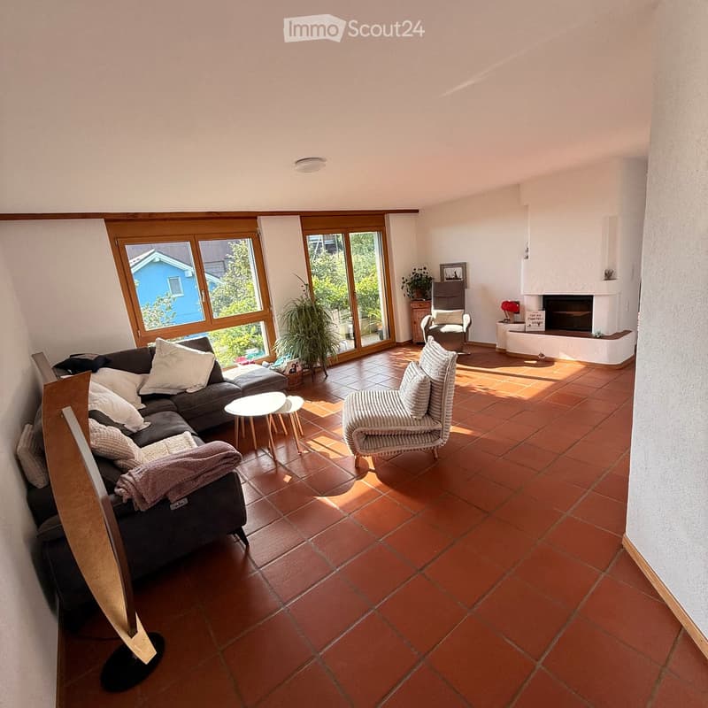 Appartement lumineux de 4.5 pièces avec vue à Lamboing (5)