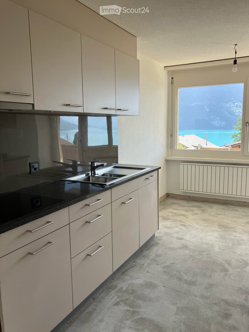 Wohnküche mit Zugang zum Balkon - mit Seesicht