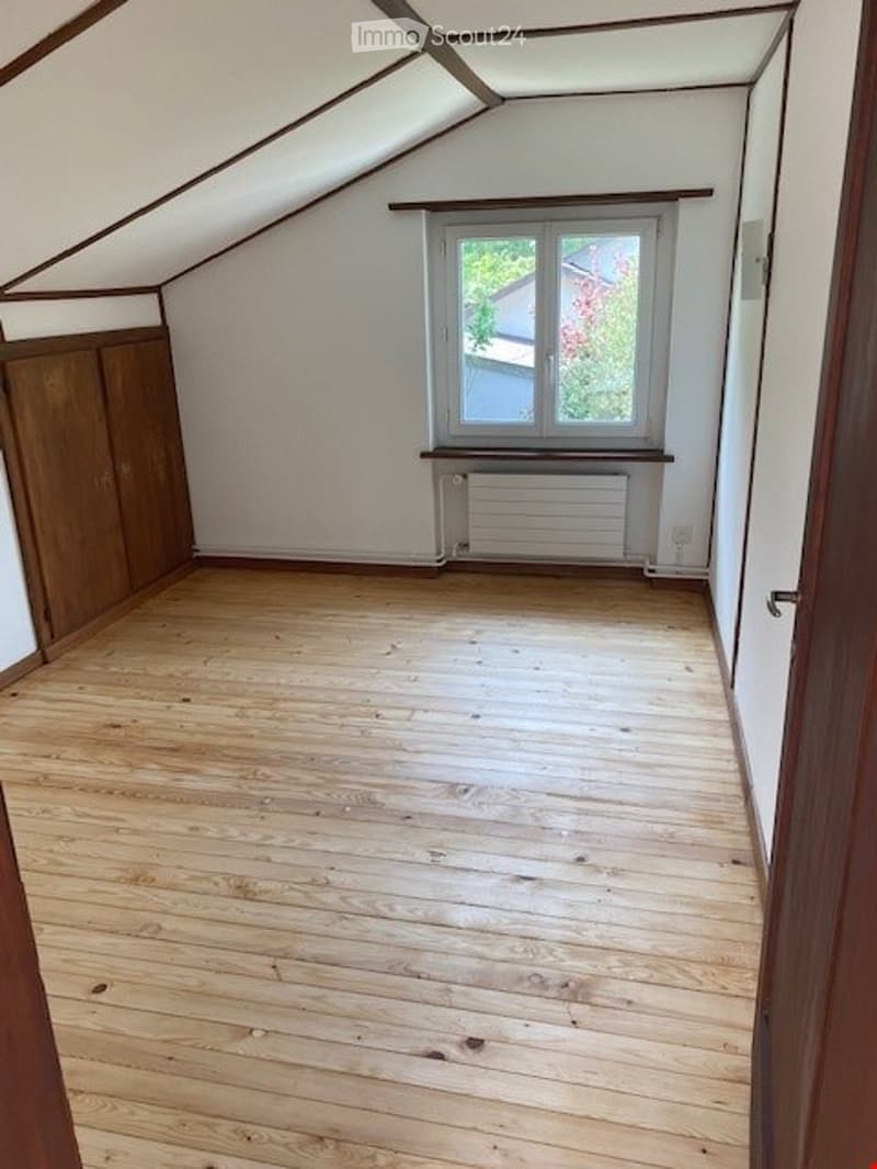 Zimmer links OG