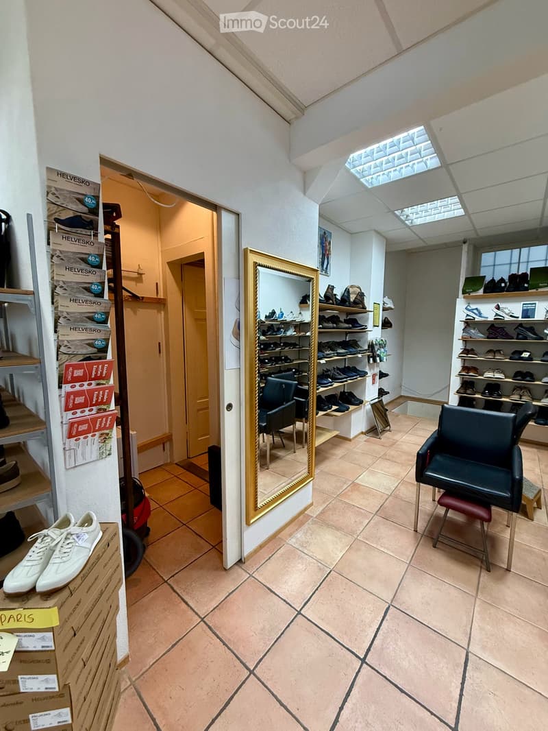 Ladenlokal an der Vazerolgasse in Chur – Altbau mit Charme (7)