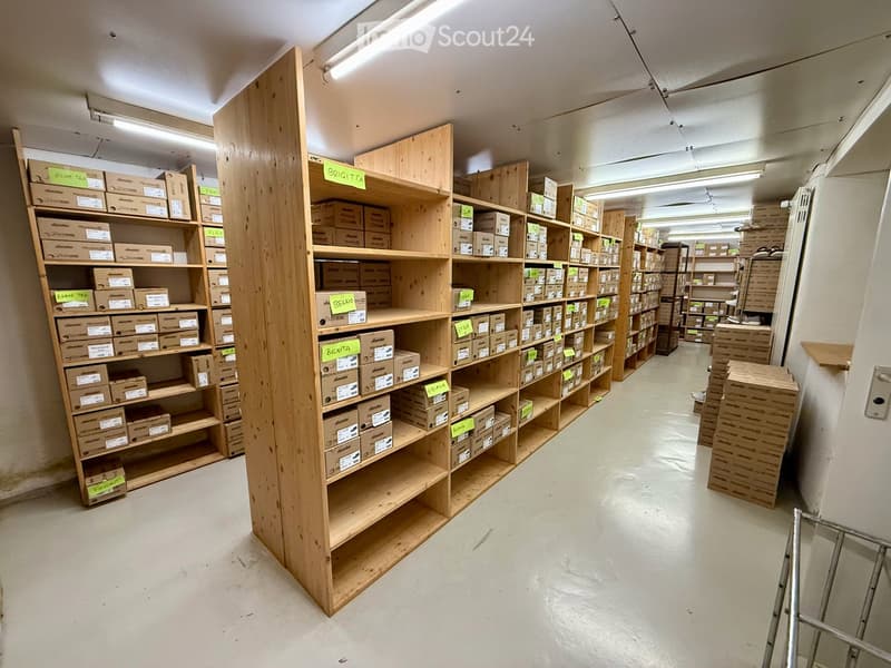 Ladenlokal an der Vazerolgasse in Chur – Altbau mit Charme (11)