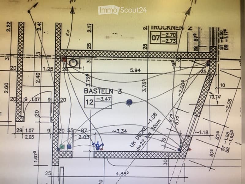 Floor plan of a building labeled "BASTELN 3" with various measurements and annotations, including dimensions and structural details.