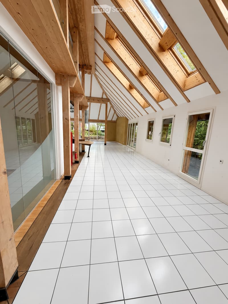 Grosszügige 170m² 3.5 Zimmer-Wohnung mit Loft-Charakter, Galerie & Garten in Münchenbuchsee (12)