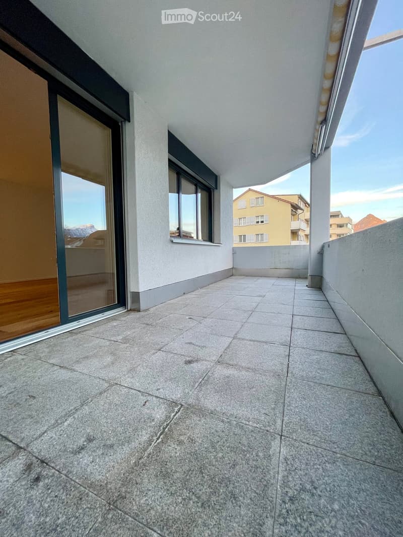 Neu renovierte 6.5-Zimmer Wohnung in Ennetbürgen NW inkl. Garage (16)