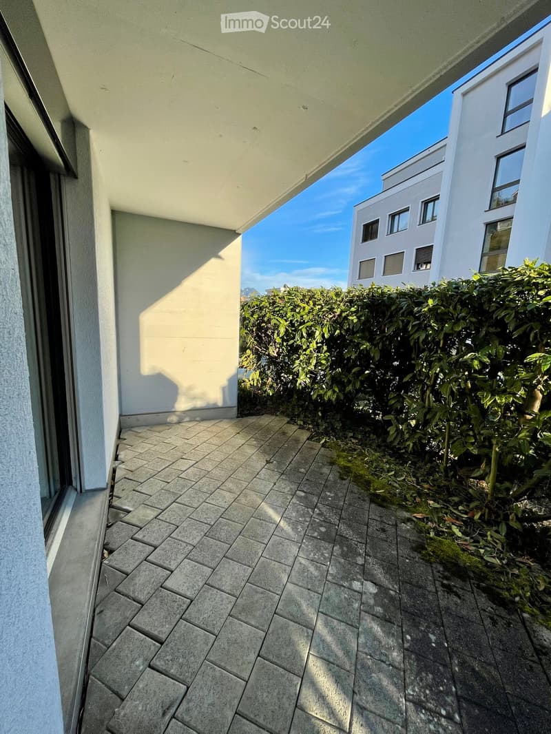 Neu renovierte 6.5-Zimmer Wohnung in Ennetbürgen NW inkl. Garage (13)