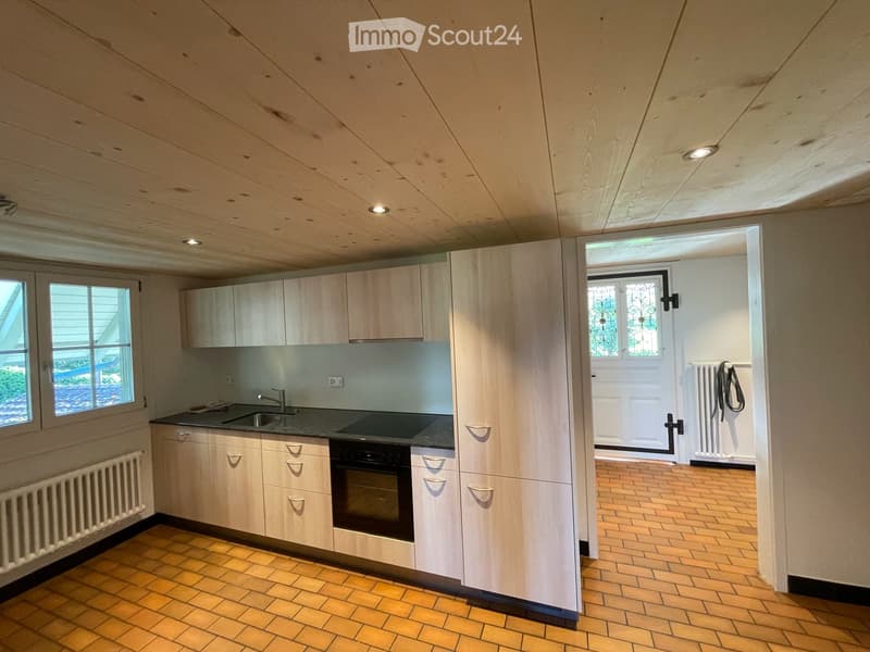 Helle 3.5-Zimmer-Wohnung mit Balkon in Gasel (2)