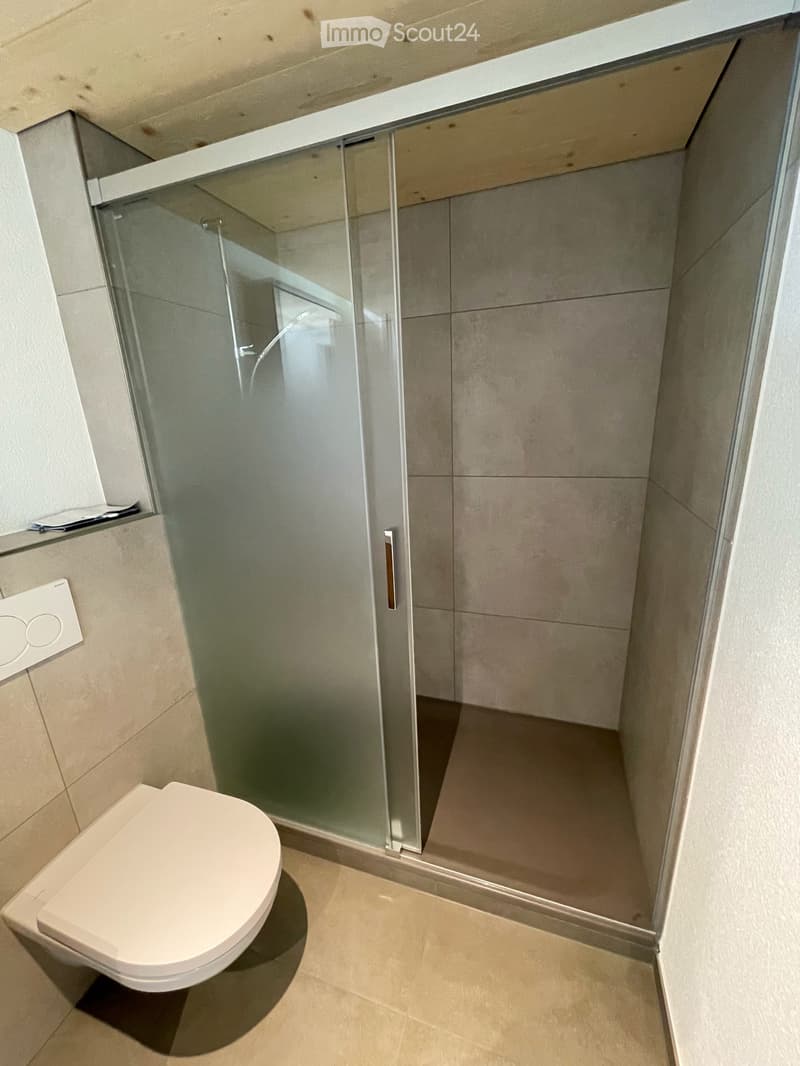 Helle 3.5-Zimmer-Wohnung mit Balkon in Gasel (4)