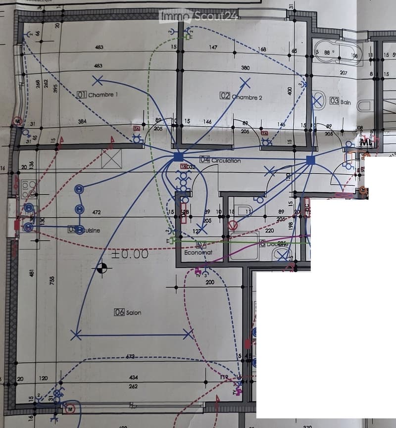 Floor plan with two bedrooms, a bathroom, a living room, a kitchen, and a salon.