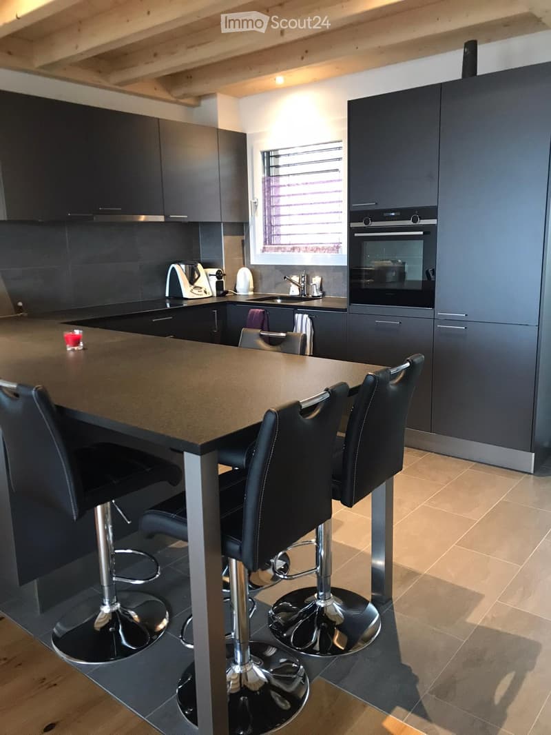 Duplex 3.5 Bulle quartier très calme (2)