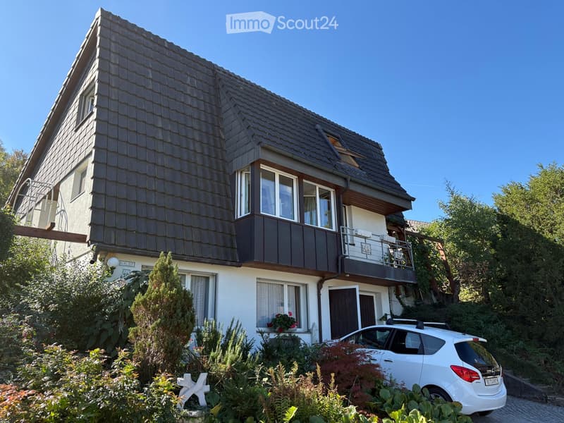 Haus aus Nordöstischer Perspektive