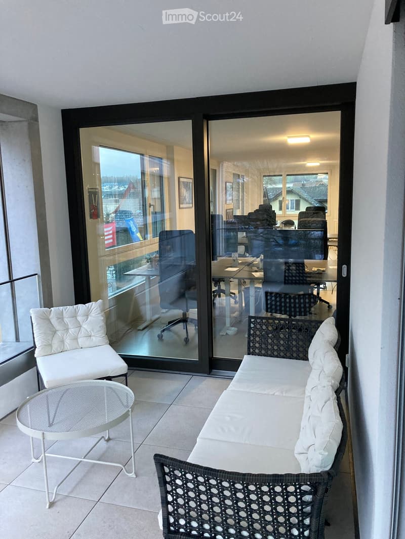 {"visible_features": ["Balcony / Terrace", "View"],    "type": "Room",    "description": "white cushioned furniture, glass table, sliding glass door, office view",    "localized_descriptions":        {        "EN": "Room with white cushioned furnitur