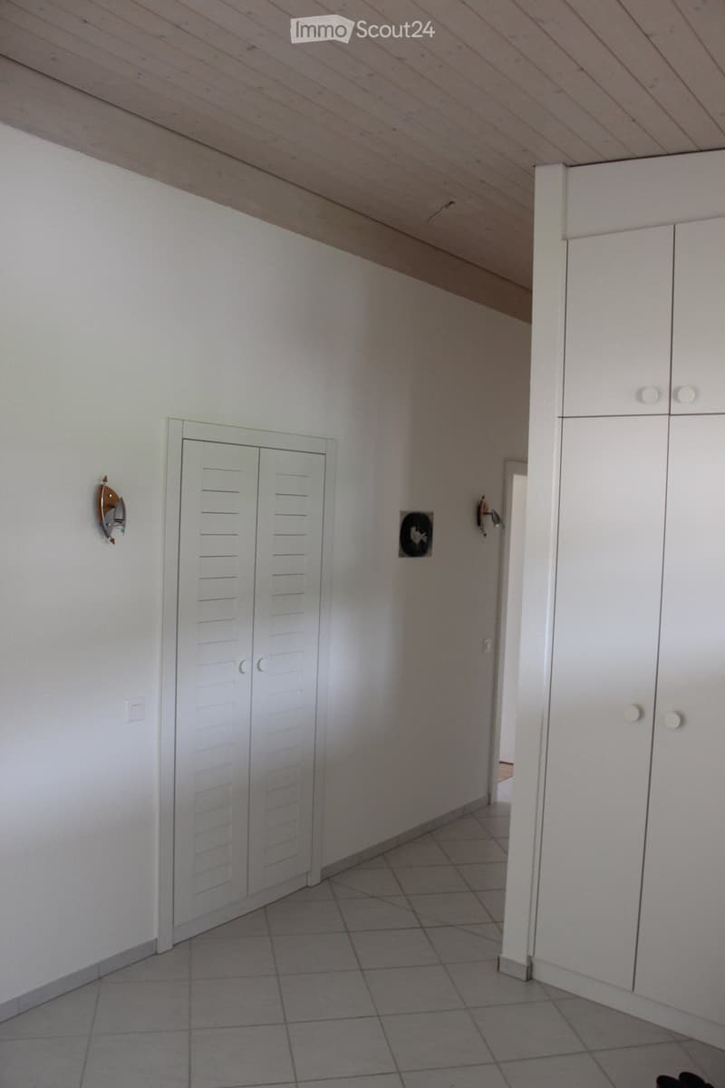 Appartement lumineux de 3.5 pcs avec grand balcon -- Villars-sur-Glâne (15)