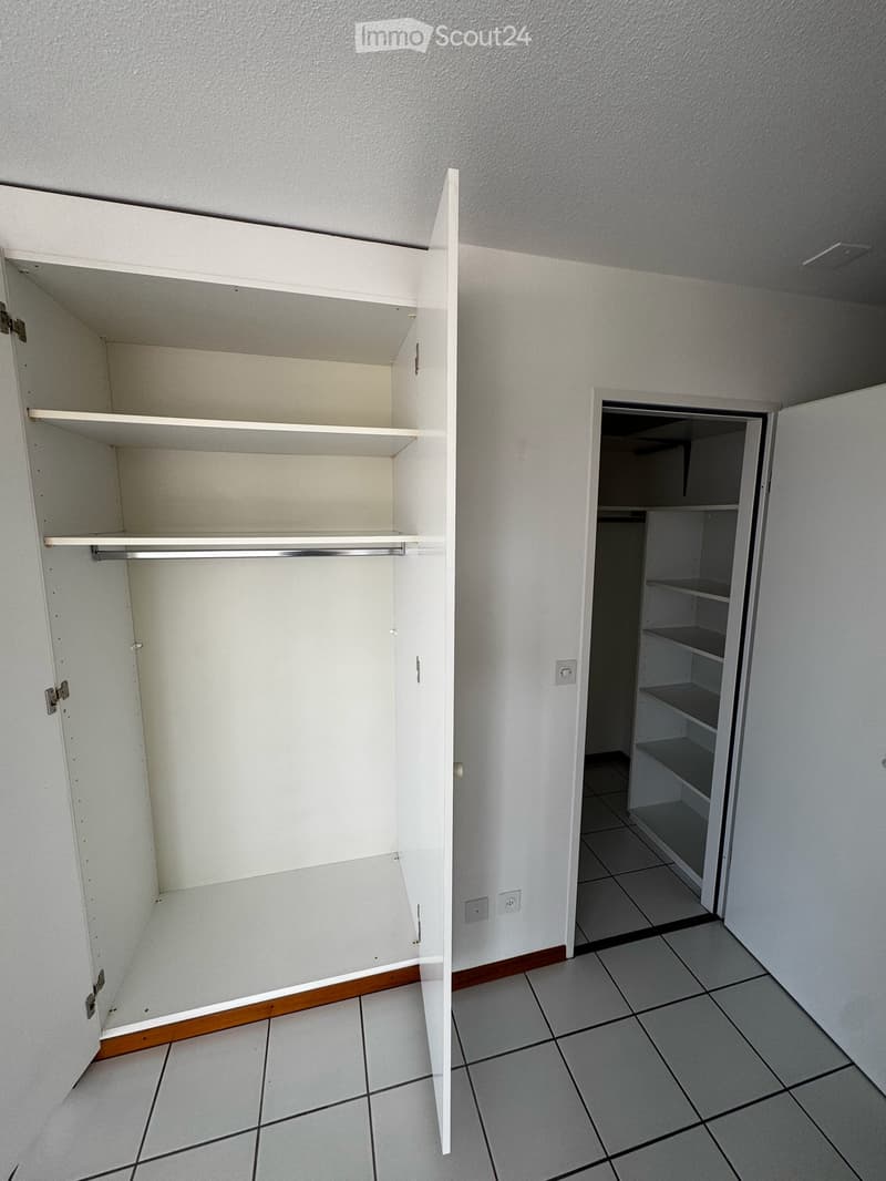 Lumineux appartement de 5.5 pièces avec vue imprenable à Ecublens (VD) (11)