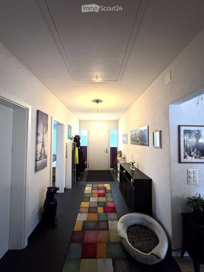 Modernes 100m² EFH mit idyllischer Terrasse & Platz ohne Ende! (9)