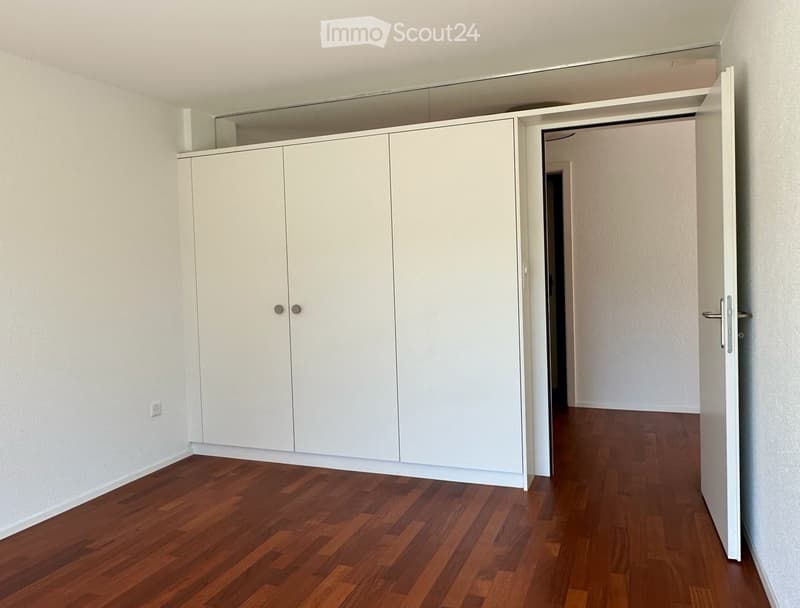 Helle, grosszügige 4.5-Zimmer-Terrassenwohnung in Wattwil (3)