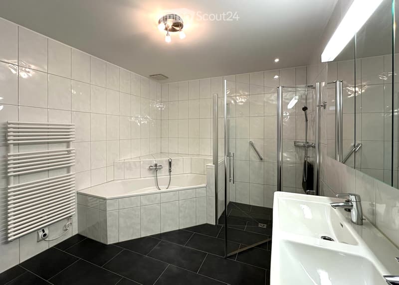 Helle, grosszügige 4.5-Zimmer-Terrassenwohnung in Wattwil (7)