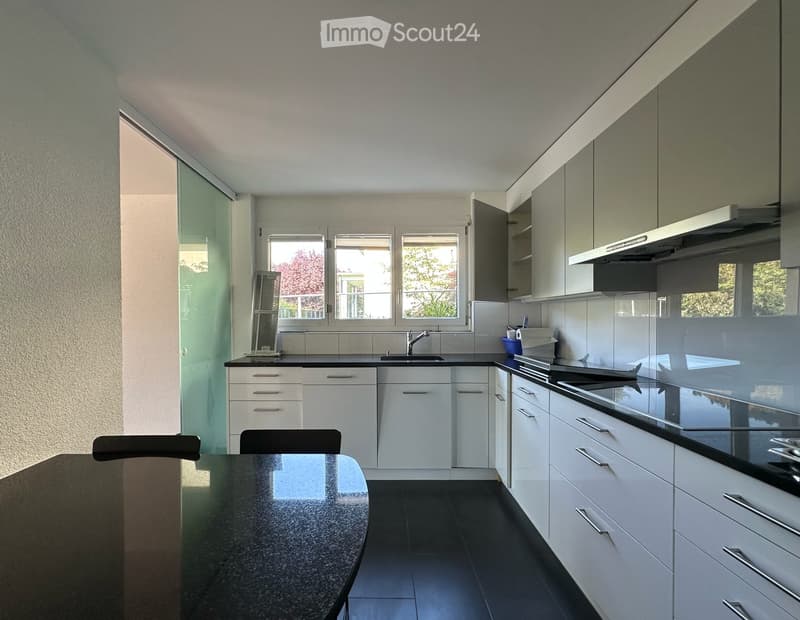 Helle, grosszügige 4.5-Zimmer-Terrassenwohnung in Wattwil (6)