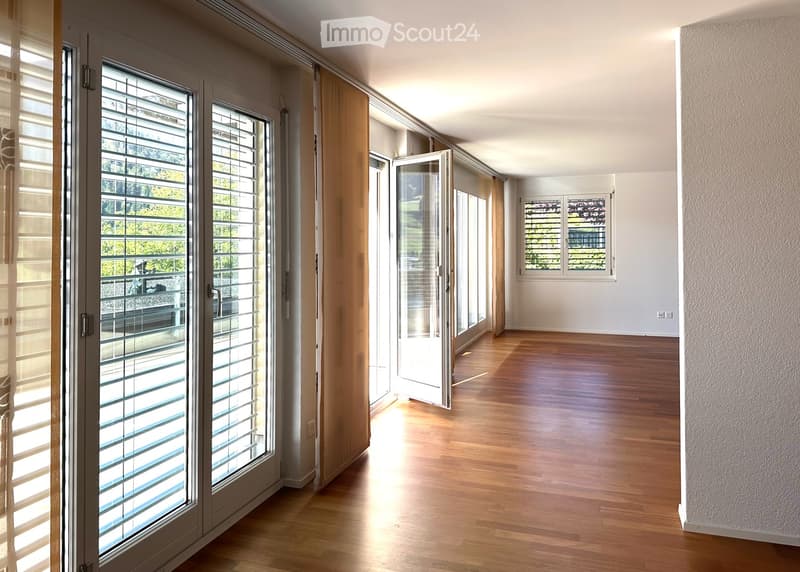 Helle, grosszügige 4.5-Zimmer-Terrassenwohnung in Wattwil (4)