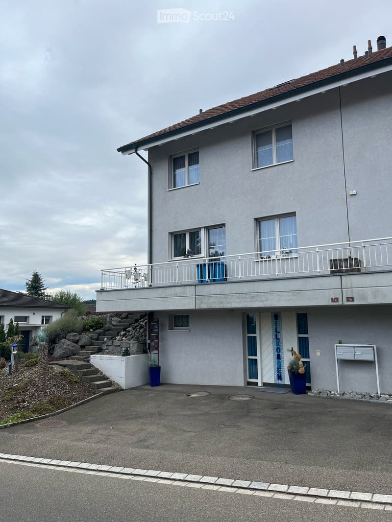 5.5-Zimmer-Doppeleinfamilienhaus in Wilen b. Wil (3)