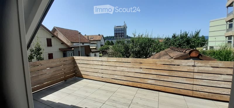 1.5 Z.-Dachwohnung mit Galerie (als Schlafbereich) und grosse Terrasse (16m2) (29)