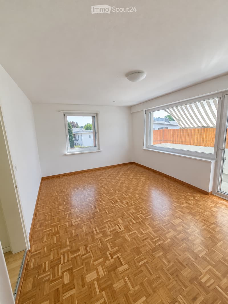 3 1/2 Zimmer Wohnung EG - Sonnige ruhige Wohnung (2)