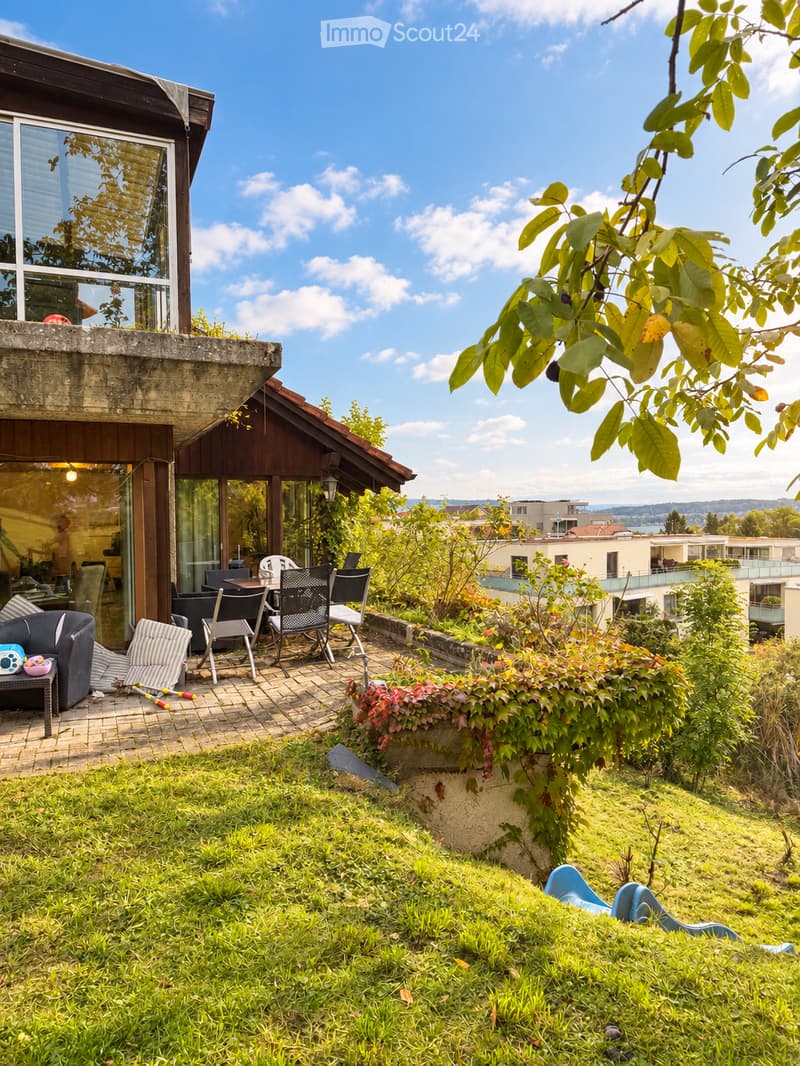 Einfamilienhaus mit See- und Bergsicht in Beinwil am See (2)