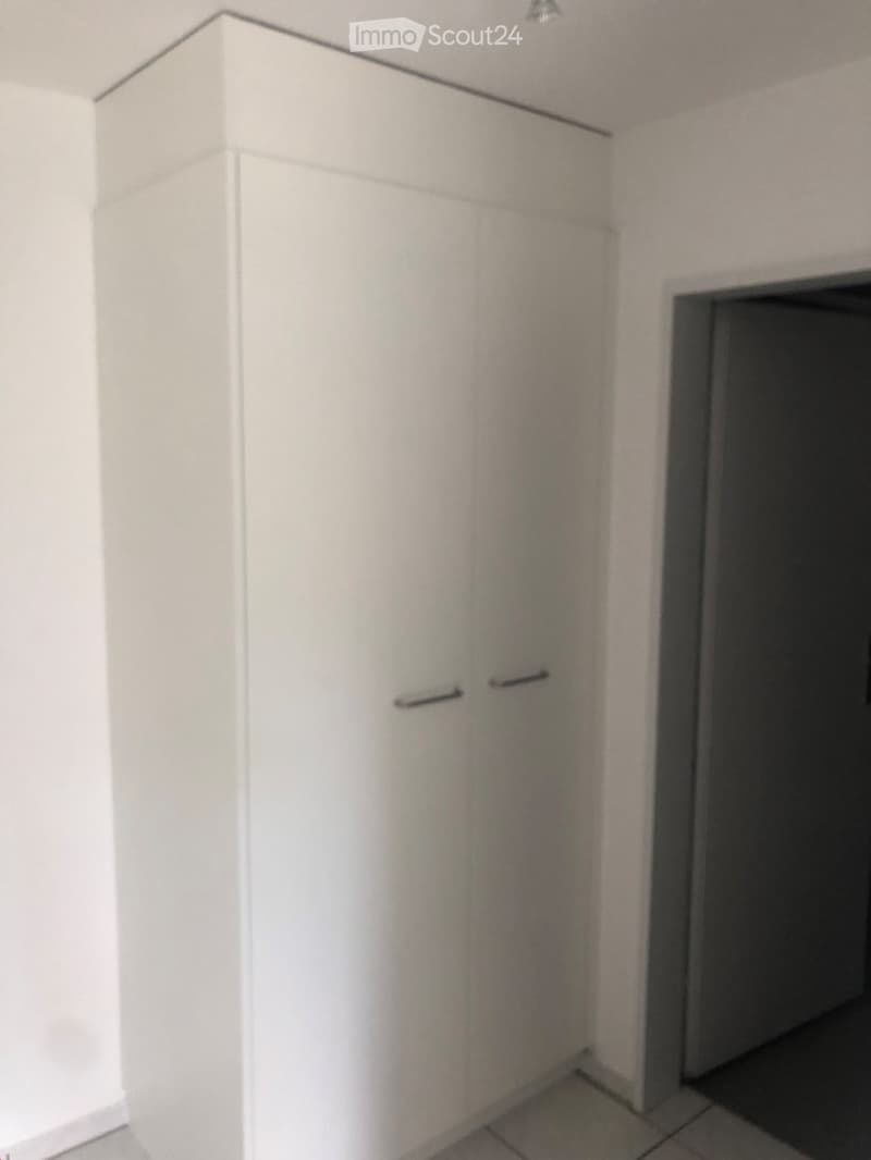 neue grosse Einbauschränke