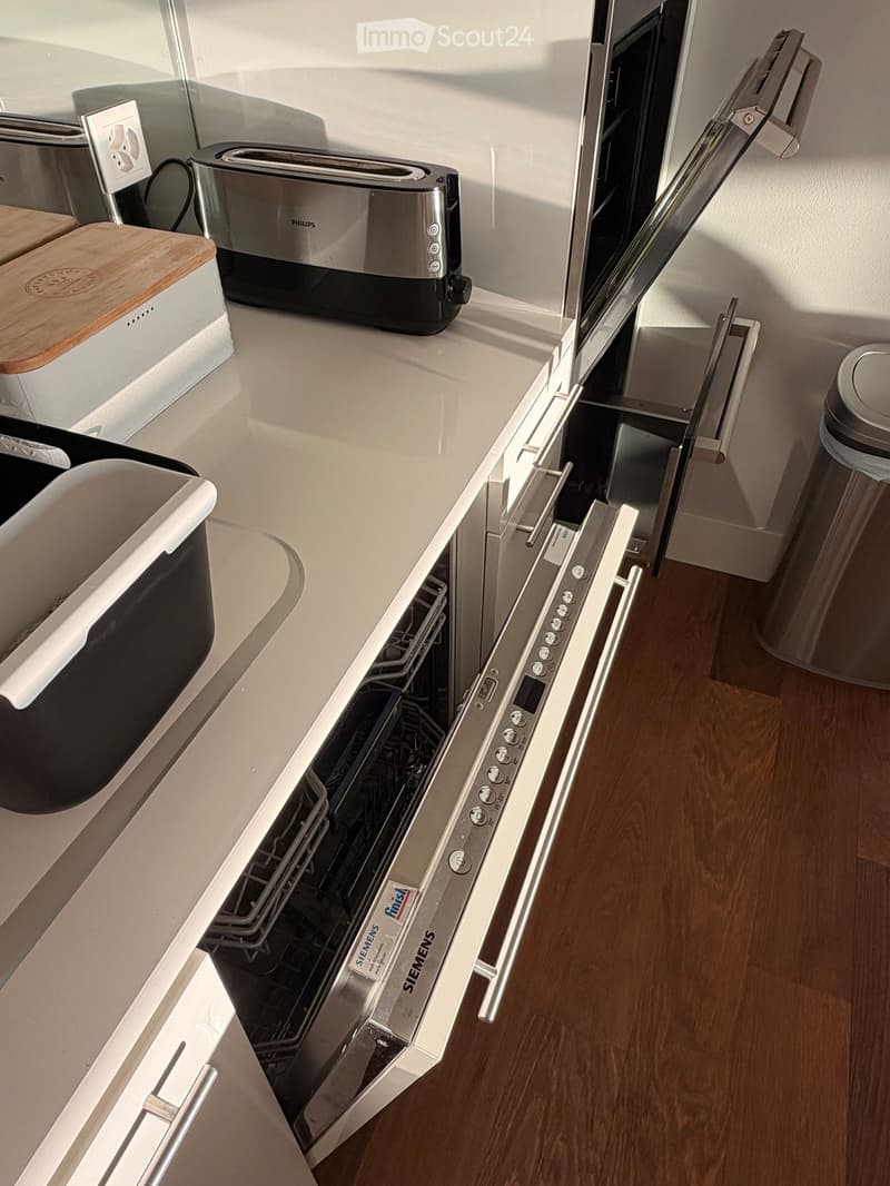 SOUS LOCATION appartement meublé à Lutry pour fin novembre (31)