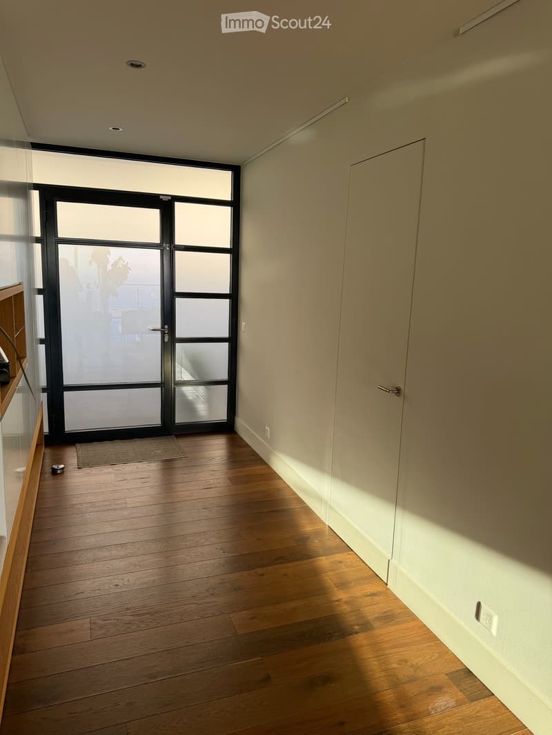 SOUS LOCATION appartement meublé à Lutry pour fin novembre (33)