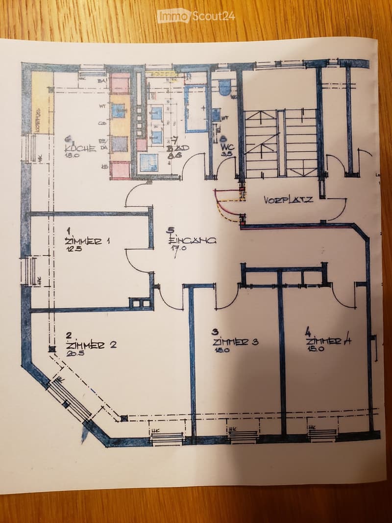 Floor plan showing a layout with five rooms, a kitchen, a bathroom, and a living area. Rooms are labeled with numbers and dimensions in meters.