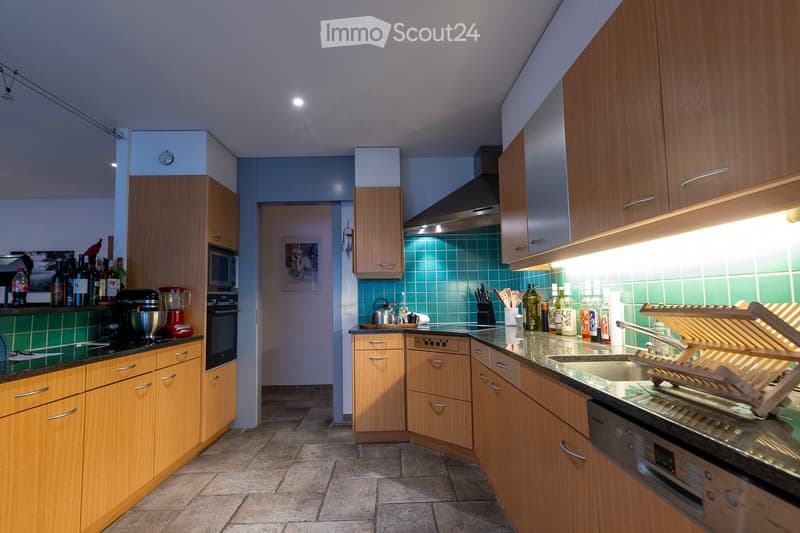{"type": "Kitchen", "objects": ["cabinets", "sink", "faucet", "oven", "microwave", "blender", "bottle", "faucet", "dish rack", "dishwasher", "oven", "bottle", "oven", "oven", "oven", "oven", "oven", "oven", "oven", "oven", "oven", "oven", "oven", "oven",