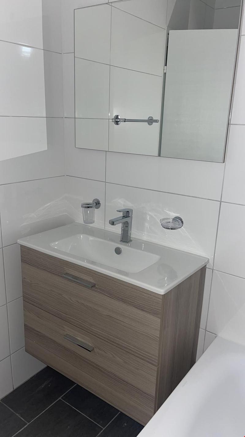 Grosse Wohnung/grand appartement (13)