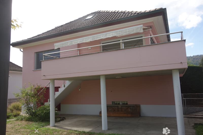 Maison individuelle spacieuse de 6 pièces à Bienne (2)
